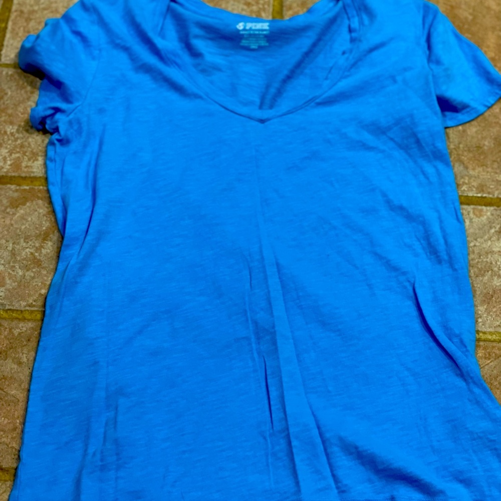 Pink t shirt